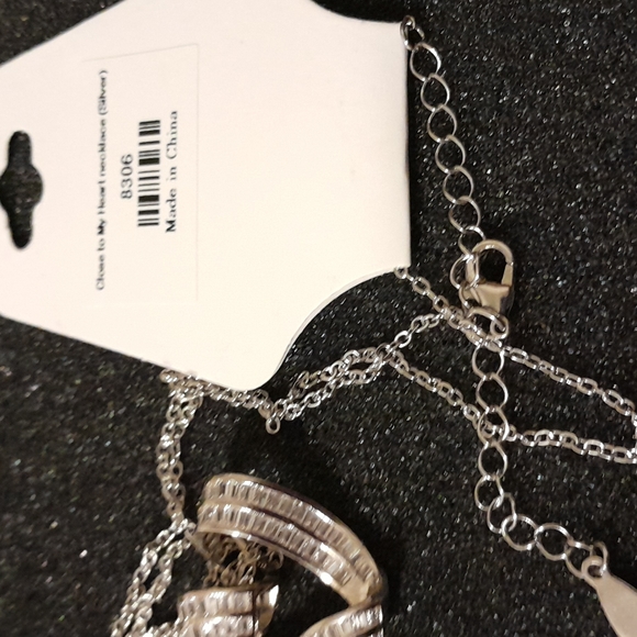 Jewelry - Picture 2 of 2